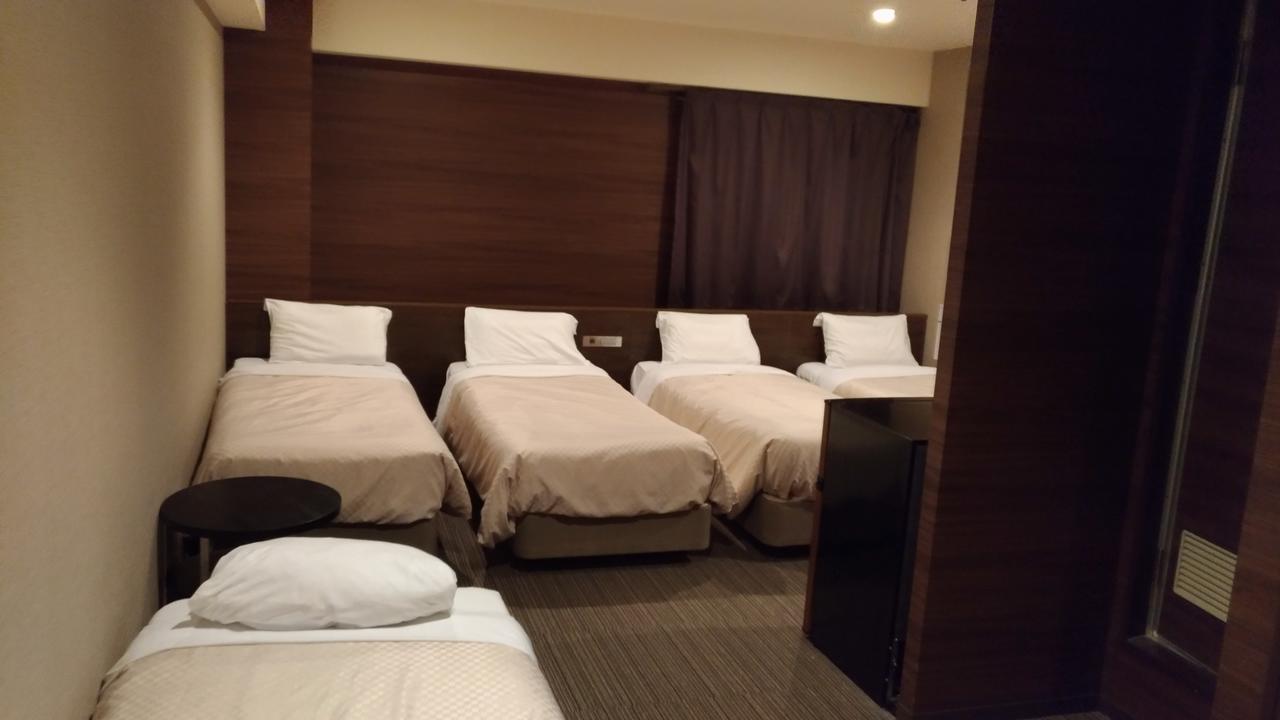 Osaka Fujiya Hotel Exteriör bild